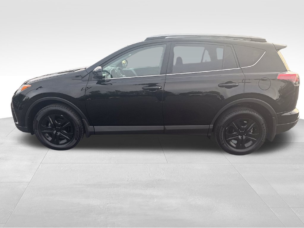 Used 2018 Toyota RAV4 LE w/ All Weather Liner Package AWD/4WD image 4