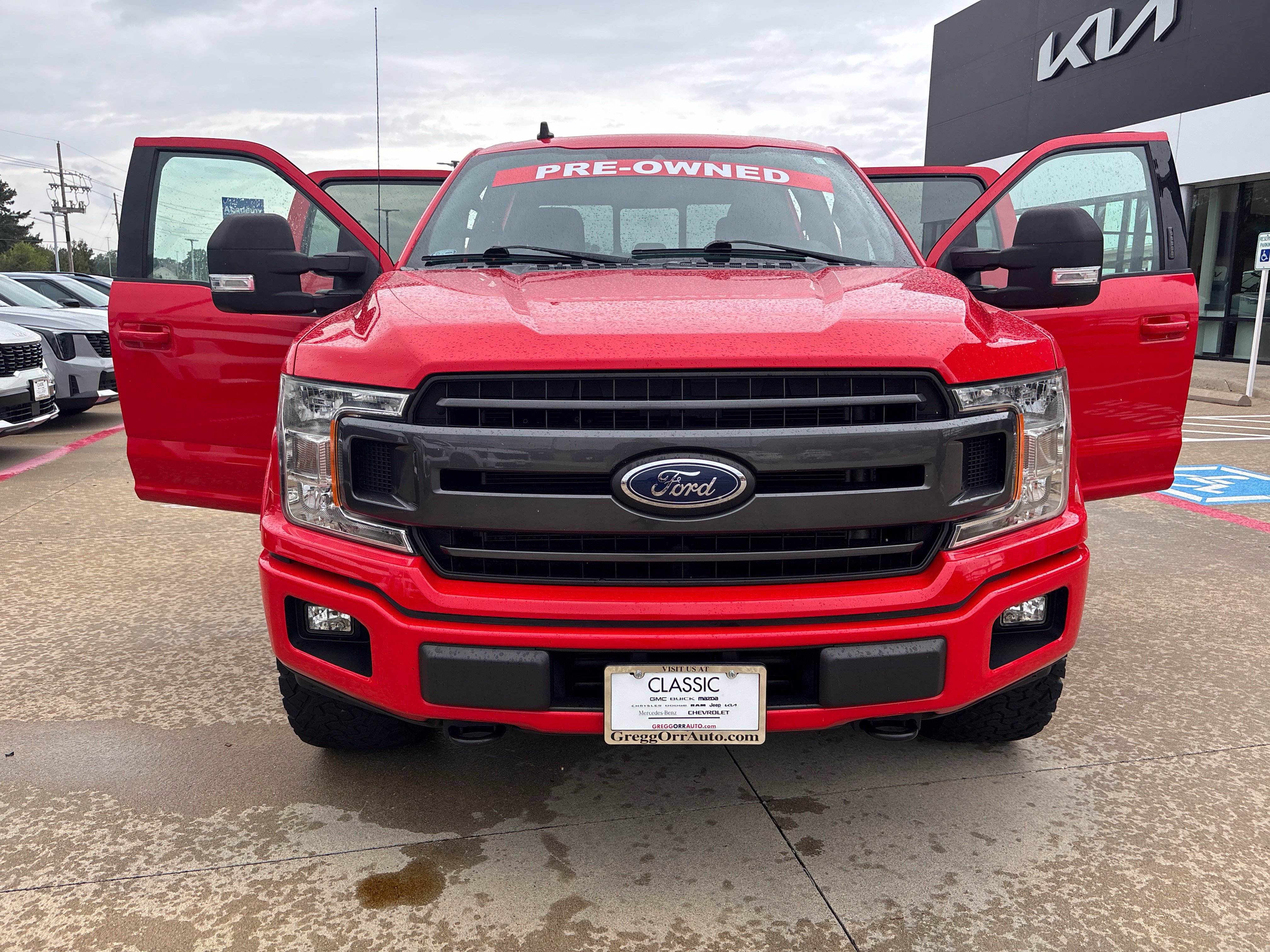 Used 2020 Ford F150 XLT w/ Equipment Group 302A Luxury AWD/4WD image 16