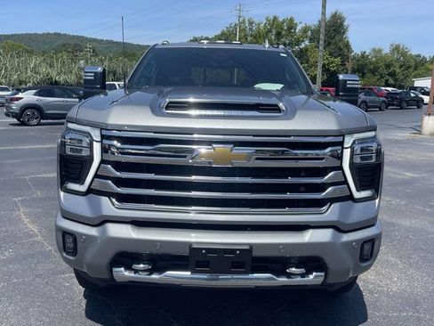 Certified 2025 Chevrolet Silverado 2500 High Country w/ High Country Premium Package AWD/4WD image 7