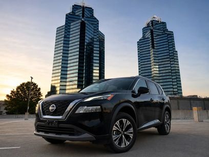 Used 2022 Nissan Rogue SV