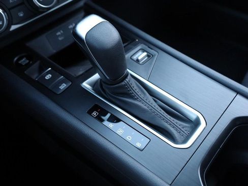 New 2026 Nissan Kicks S image 16