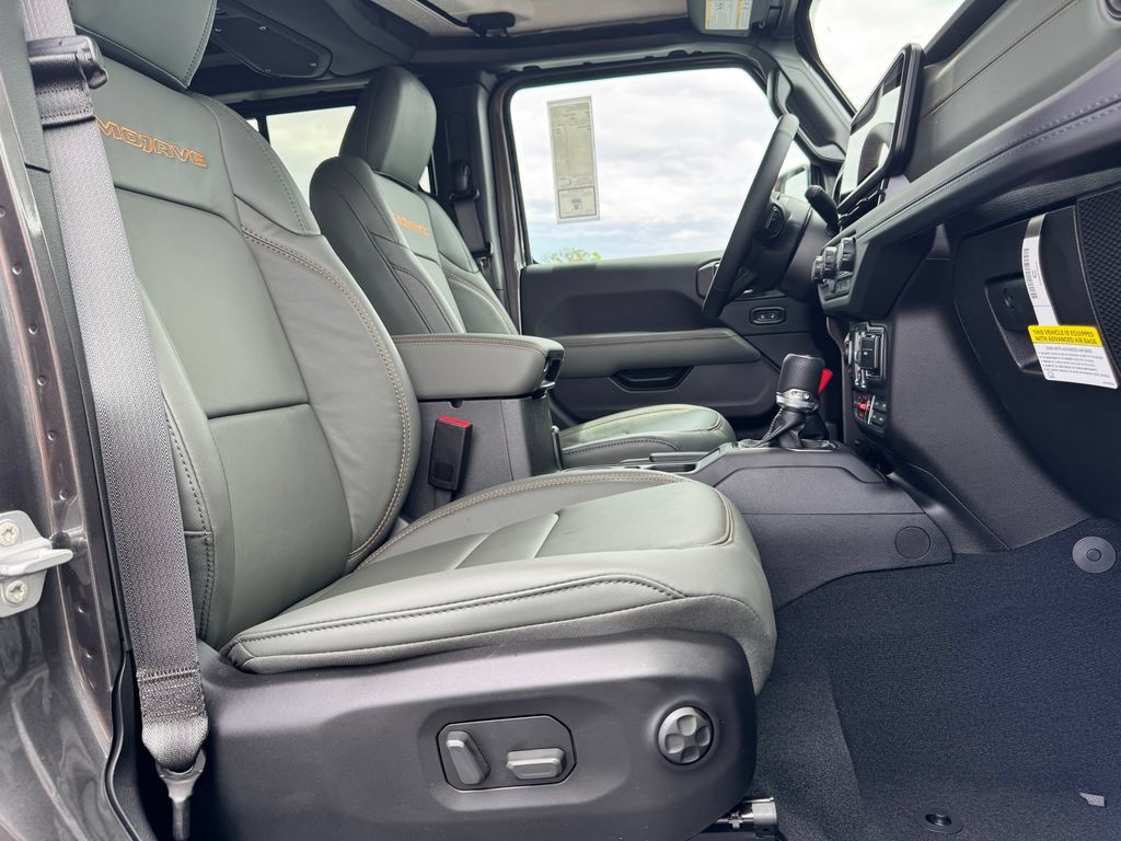 New 2026 Jeep Gladiator Mojave AWD/4WD image 11