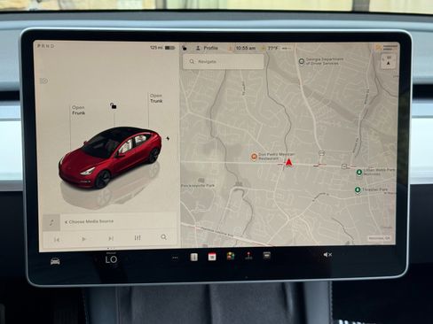 Used 2023 Tesla Model 3 Standard Range image 21