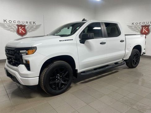 Used 2023 Chevrolet Silverado 1500 Custom w/ Rally Edition image 3