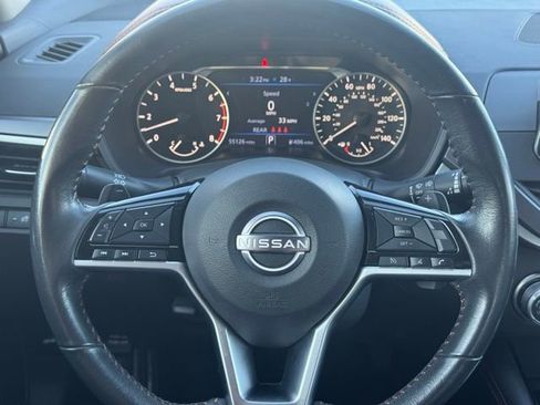 Used 2023 Nissan Altima 2.5 SR image 14