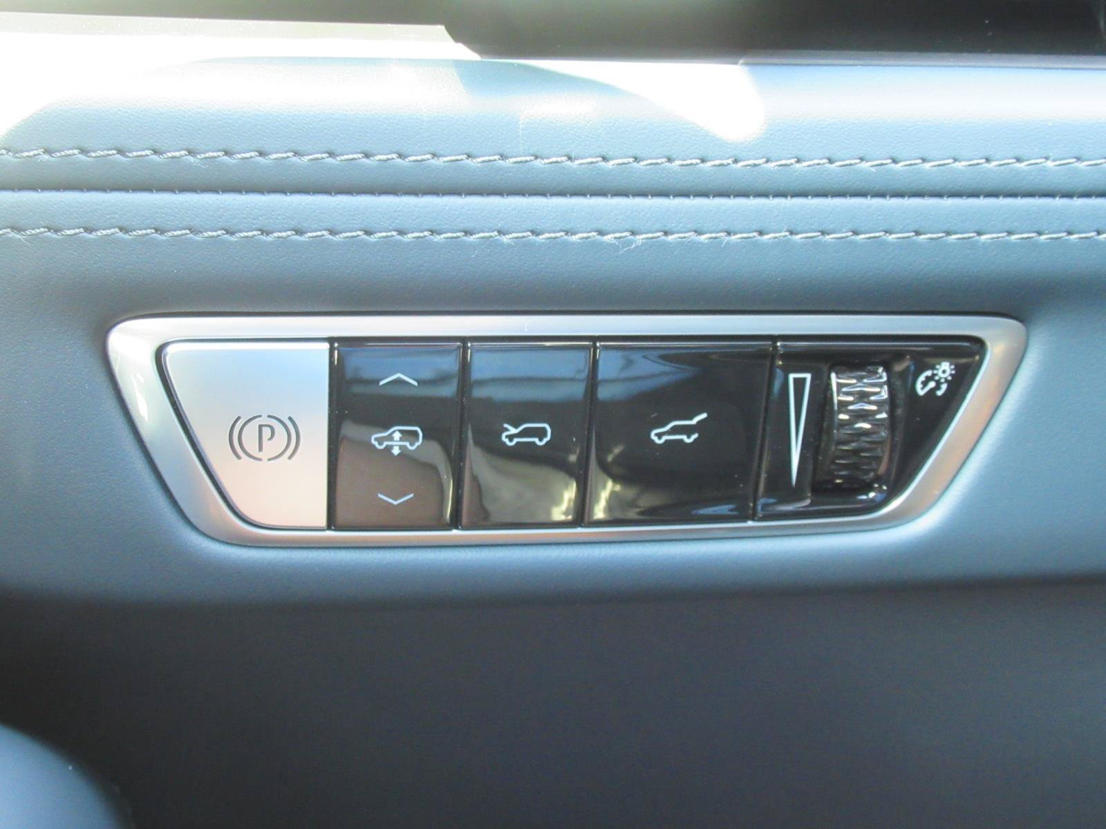Certified 2026 Cadillac Escalade IQ Sport 2 AWD/4WD image 26