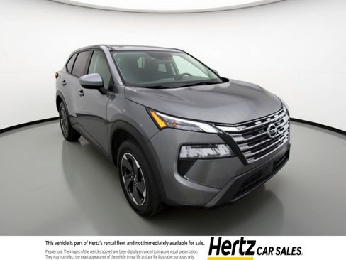 Used 2025 Nissan Rogue SV image 1