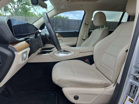 Certified 2022 Mercedes-Benz GLS 450 4MATIC image 10