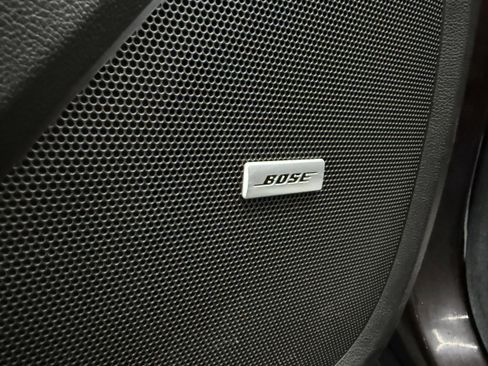 Used 2020 Chevrolet Traverse LT image 11