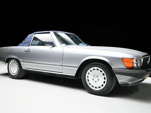 Used 1987 Mercedes-Benz 560 SL image 34