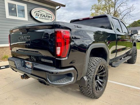 Used 2020 GMC Sierra 1500 Elevation w/ Elevation Value Package AWD/4WD image 8