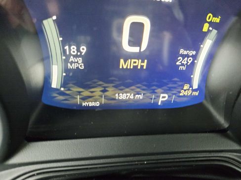 Used 2025 Jeep Wrangler Sahara image 28