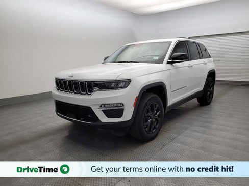 Used 2023 Jeep Grand Cherokee Limited image 1