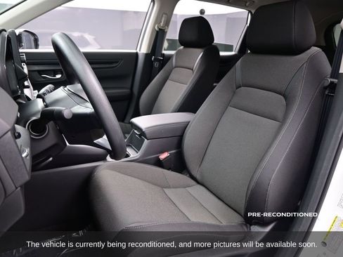 Used 2025 Honda CR-V EX image 8