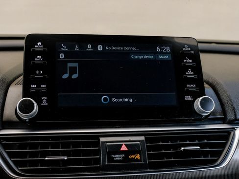 Used 2019 Honda Accord Sport image 37