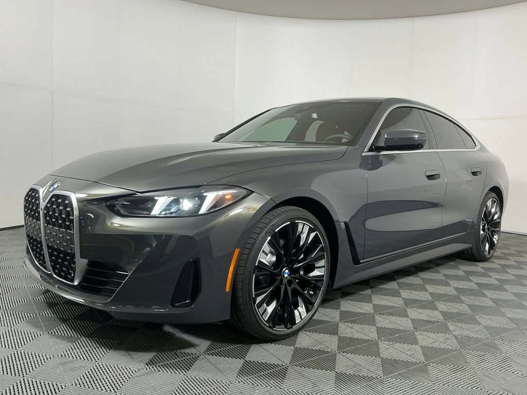 New 2026 BMW 430i w/ Premium Package RWD image 2