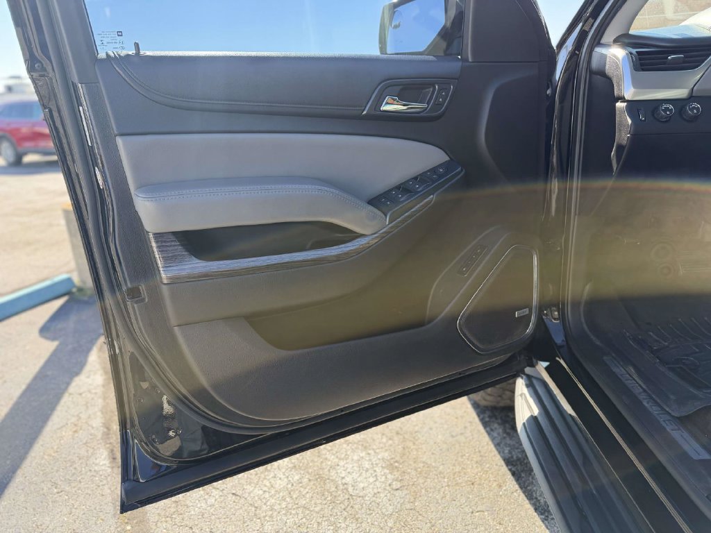 Used 2017 Chevrolet Tahoe LT AWD/4WD image 21
