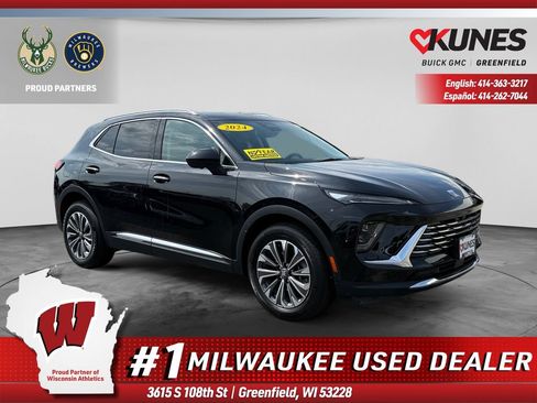Used 2024 Buick Envision Preferred AWD/4WD image 1
