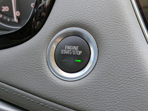 Certified 2022 Cadillac XT5 Premium Luxury w/ Technology Package image 30