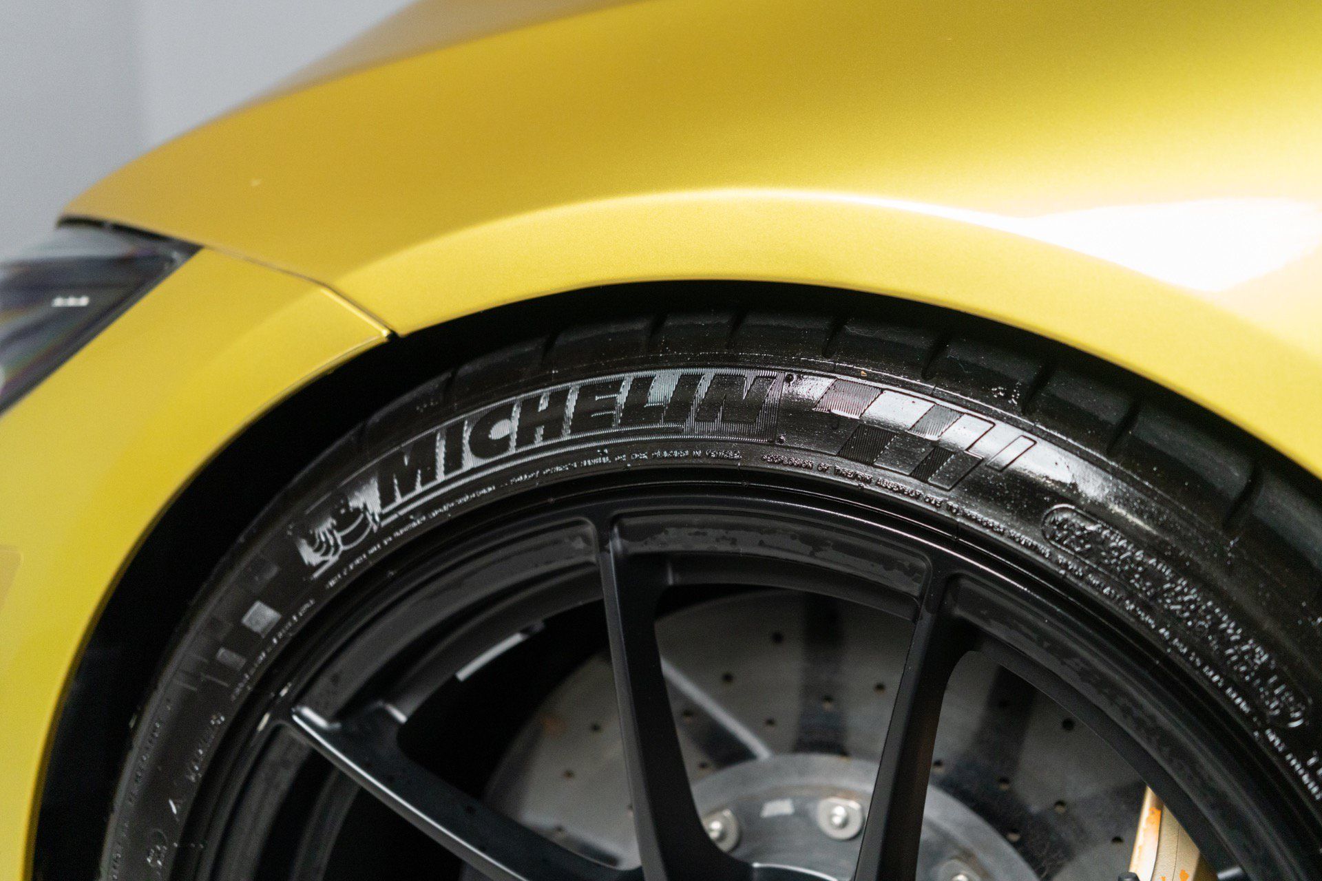 Used 2015 BMW M4 Coupe RWD image 4