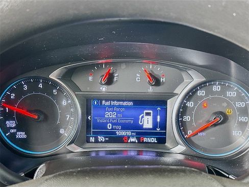 Used 2020 Chevrolet Equinox LT image 12