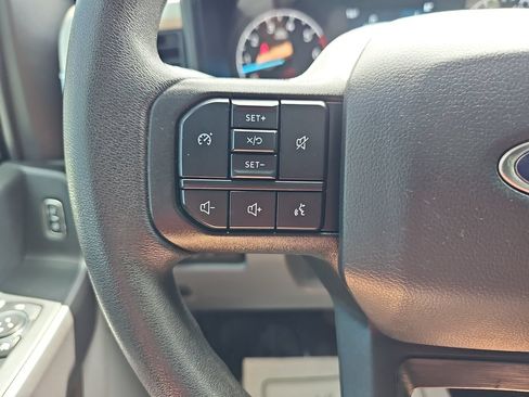 Used 2024 Ford F250 XL w/ STX Appearance Package AWD/4WD image 17