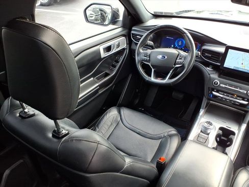 Certified 2020 Ford Explorer ST image 21