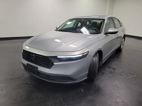 Used 2024 Honda Accord LX image 4