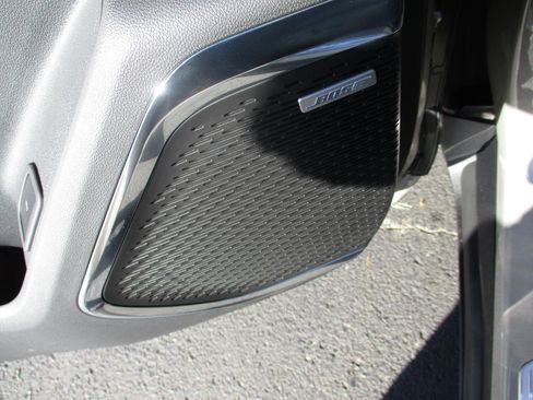 New 2026 Chevrolet Traverse Z71 image 12