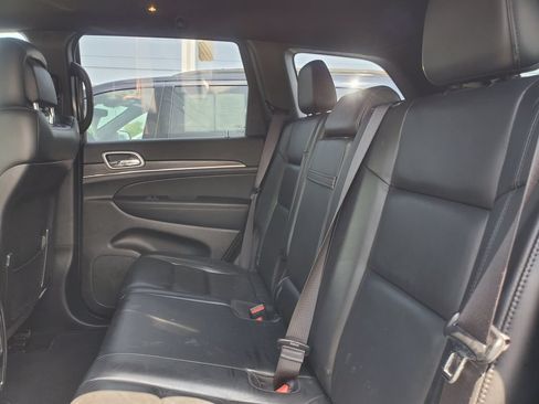 Used 2021 Jeep Grand Cherokee Limited AWD/4WD image 30