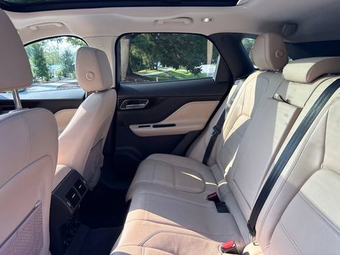 Used 2017 Jaguar F-PACE Prestige AWD/4WD image 20