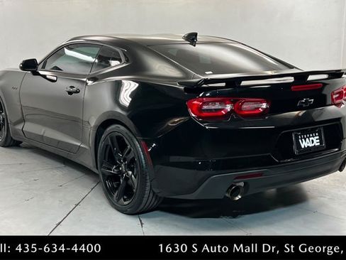 Used 2023 Chevrolet Camaro LT w/ Technology Package RWD image 3