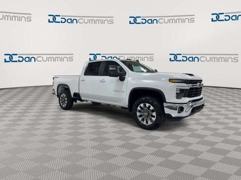 New 2026 Chevrolet Silverado 2500 LT w/ All Star Edition AWD/4WD image 2