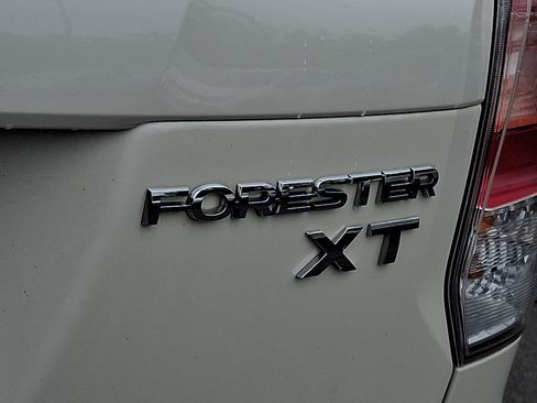 Used 2018 Subaru Forester 2.0XT Touring AWD/4WD image 30