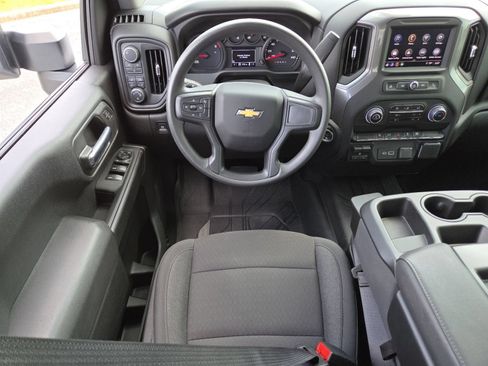 Used 2025 Chevrolet Silverado 2500 Custom w/ Custom Convenience Package AWD/4WD image 28