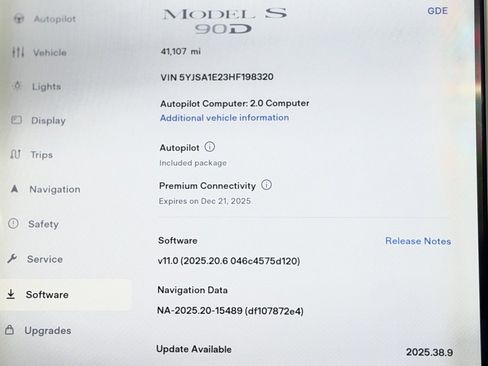 Used 2017 Tesla Model S 90D image 53