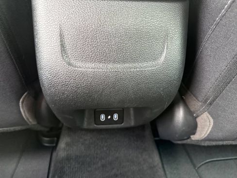 Used 2025 Hyundai Sonata SEL FWD image 22