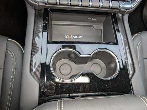 New 2026 GMC Yukon XL Elevation w/ Elevation Premium Package image 25