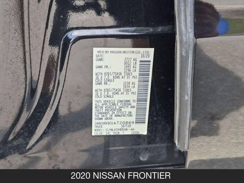 Used 2020 Nissan Frontier PRO-4X w/ Pro-4x Utility Package AWD/4WD image 26