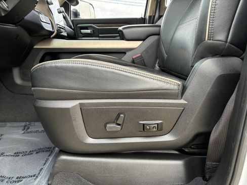 Used 2021 RAM 3500 Laramie image 14