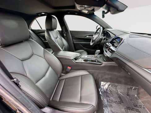 Certified 2024 Cadillac CT4 Luxury w/ Sun And Sound Package image 32