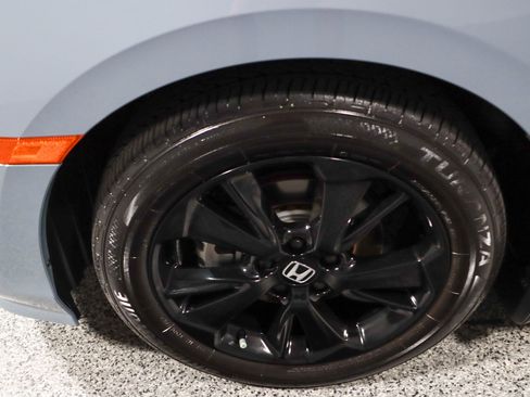 Used 2024 Honda Odyssey Sport image 11