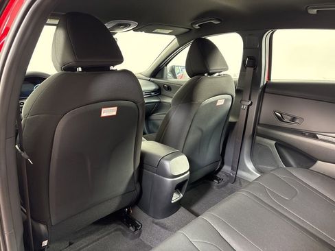 New 2025 Hyundai Elantra SEL FWD image 17