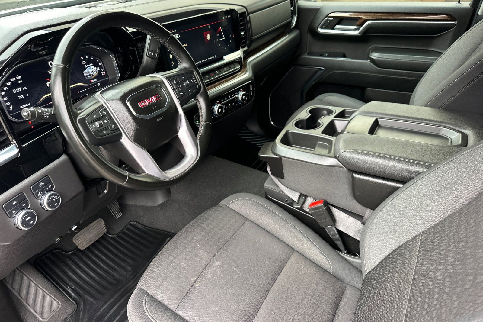 Used 2023 GMC Sierra 1500 Elevation AWD/4WD image 10