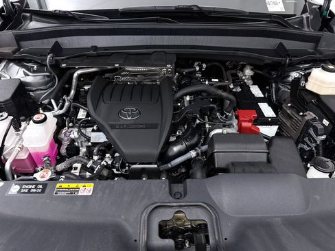 Used 2025 Toyota Grand Highlander FWD image 7