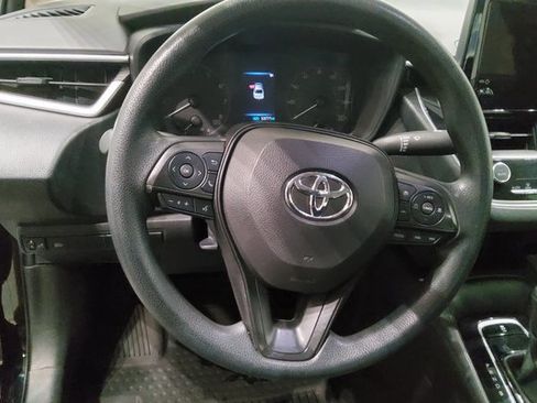 Used 2023 Toyota Corolla LE image 20
