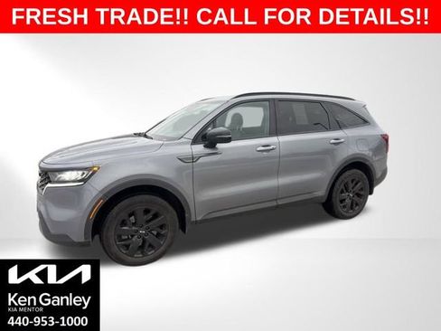 Certified 2021 Kia Sorento S image 1