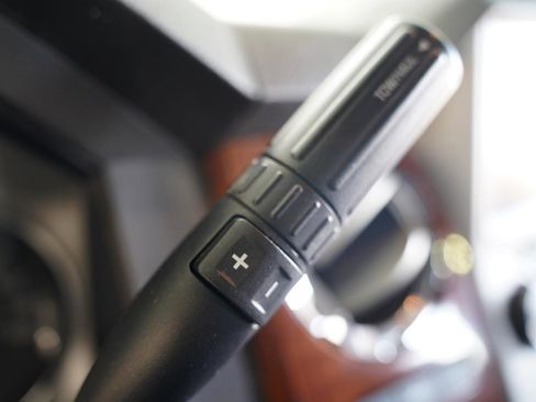 Used 2016 Ford F250 King Ranch w/ FX4 Off-Road Package AWD/4WD image 15