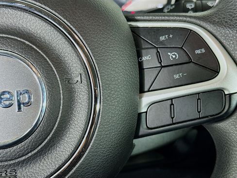 Used 2020 Jeep Compass Sport image 16