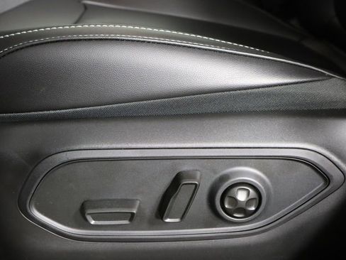 New 2026 Jeep Grand Cherokee L Limited AWD/4WD image 25